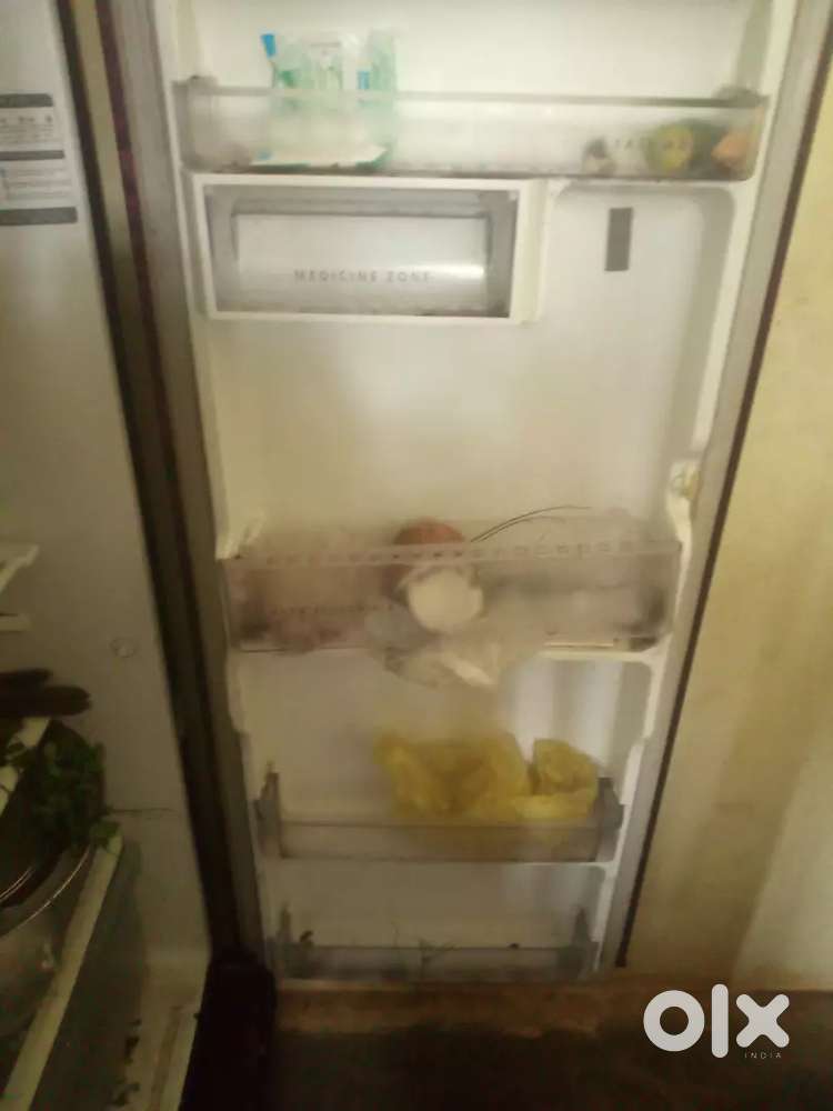 Fridges selling