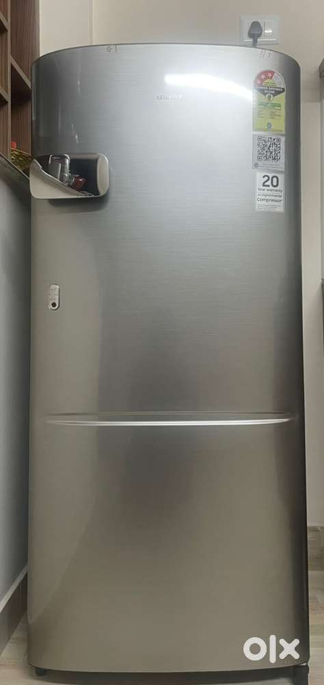 SAMSUNG Stylish Grande Single Door Refrigerator (183L, 3 Star)