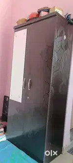 Spacious Wooden Cupboard for Sale – Excellent Condition – ₹8,000