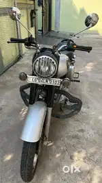Royal Enfield Class 350 for SALE