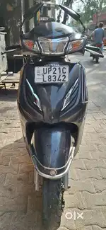Activa 6g in mint condition and less driven