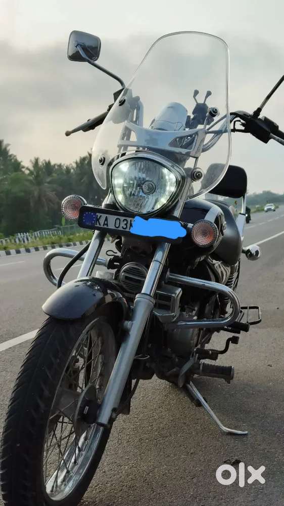 Avenger 220 Cruise, 25,000 km, Excellent Condition,  Company Serviced