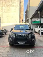 Mahindra XUV500 2.2 W10, 2017, Diesel