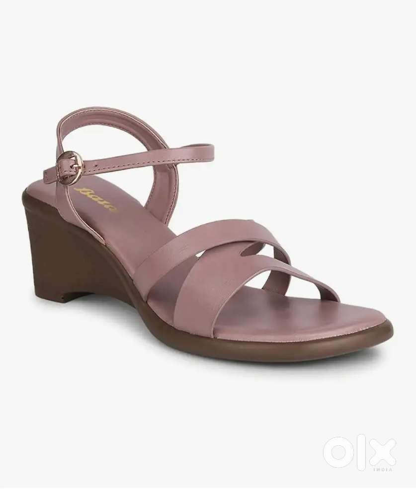 Bata women sandals