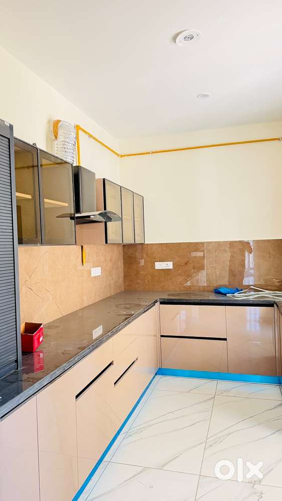 3BHK Brand New Luxury Apartment  Running Balcony  ₹32K Zirakpur