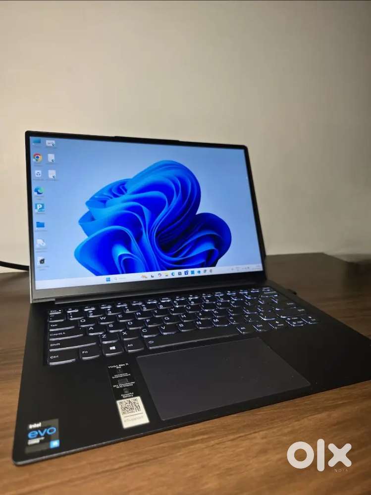 LENOVO YOGA SILM 7