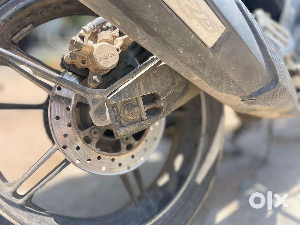 Low budget yamaha r15