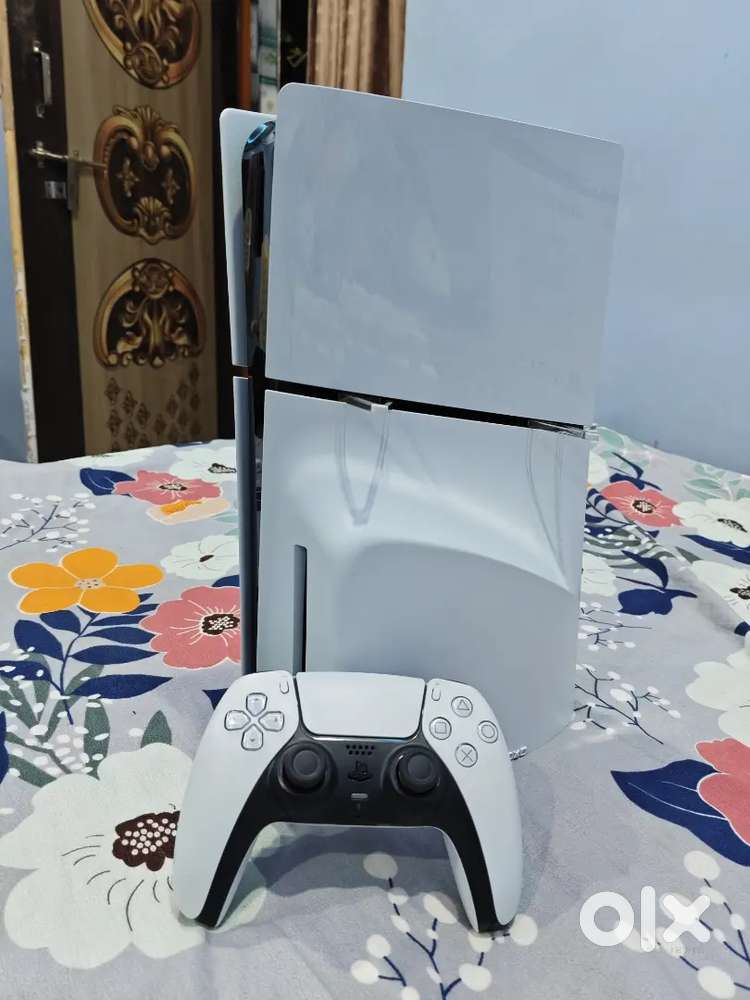 PlayStation 5  slim disk version (ps5)