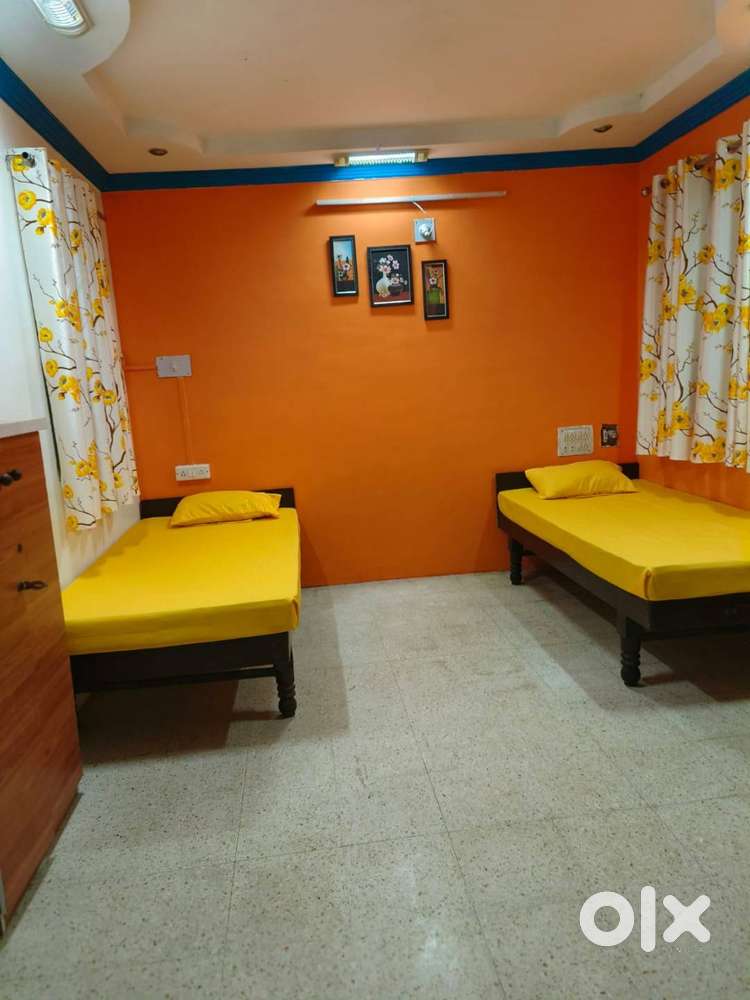 girl's pg and boy's pg in alkapuri, subhanpura