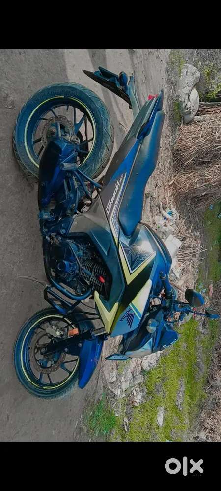 Honda hornet 160r bike h koi kmi nhi h affidavit pe milegy