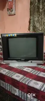 Gold but new condition TV