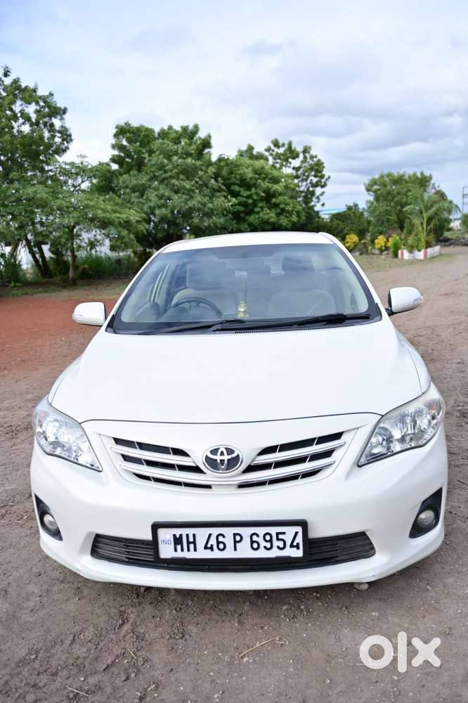 Toyota Corolla Altis 2012