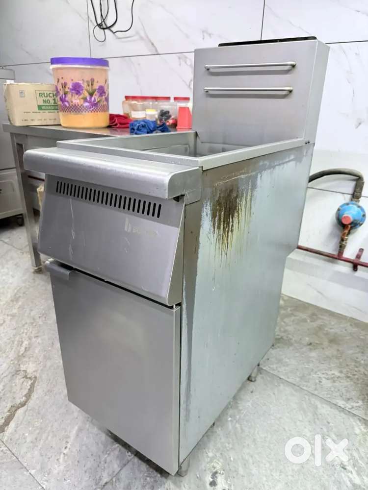 Restaurant equipments