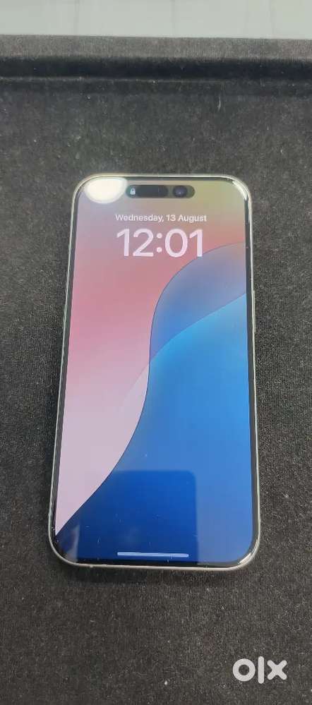 Apple iPhone 15 Pro 128GB ( Natural Titanium)
