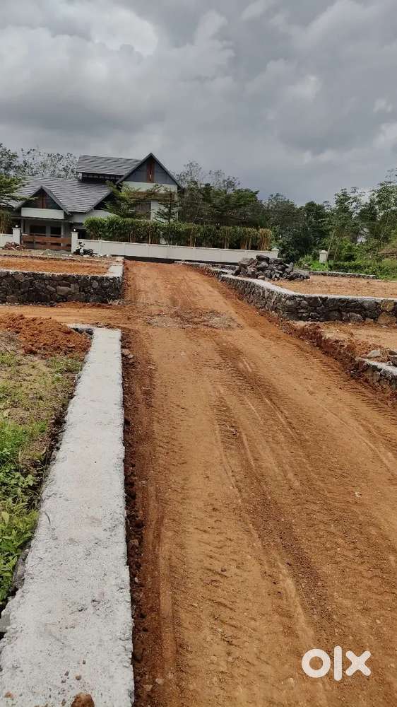 Pukkattupady 4 cent house plot