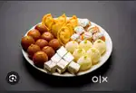 Mujhe  sweets ka karigar chahiye... professional