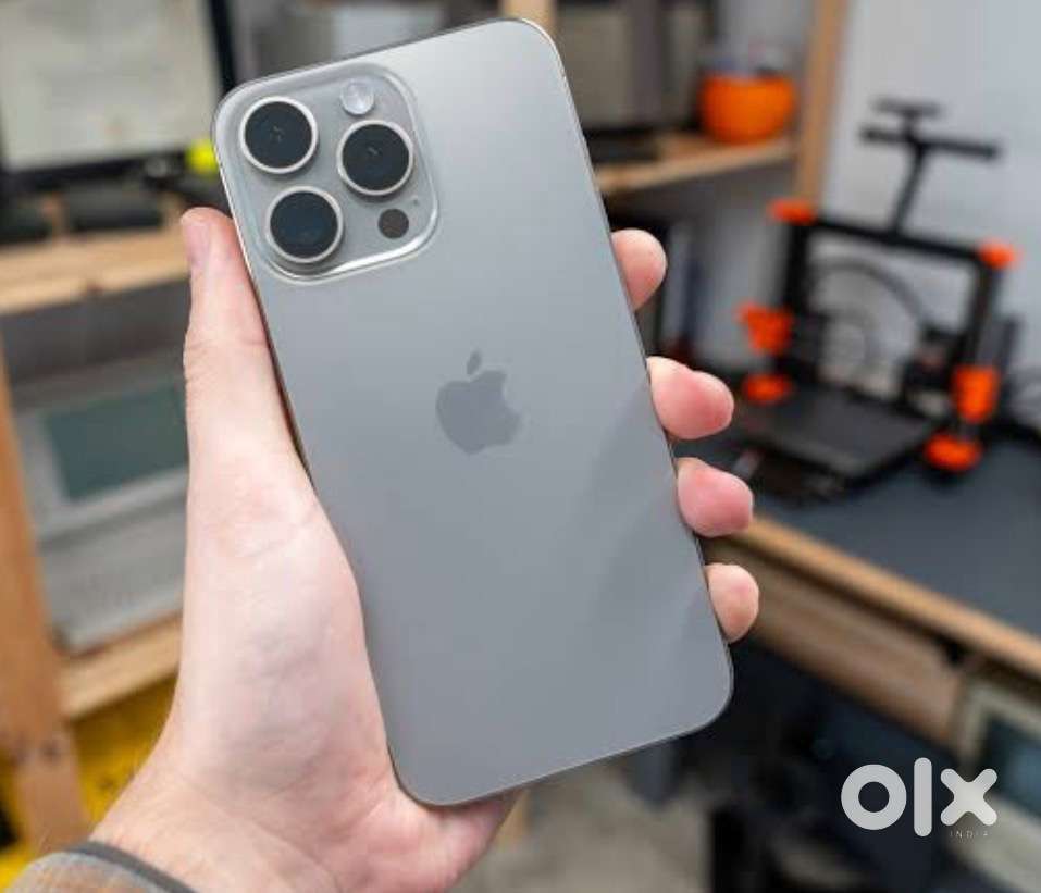 I phone 15 pro max 256 gb