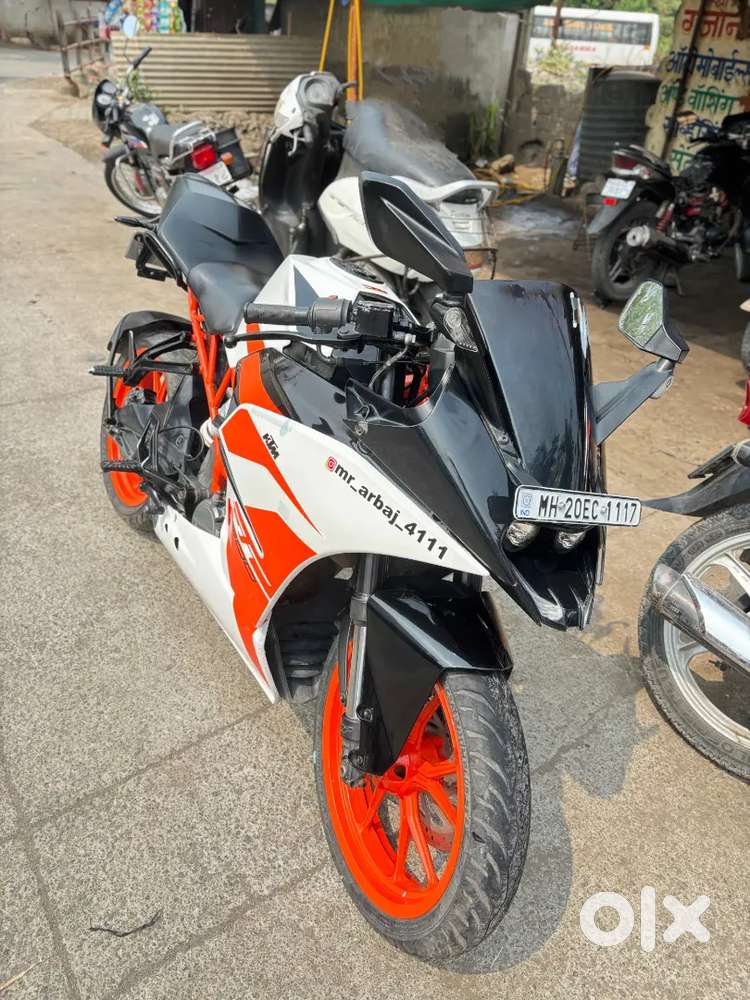 Bike mein kuchh bhi Kam nahin Hai Pura  check karke Lo