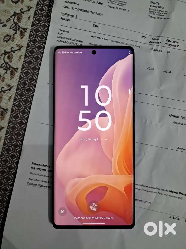 Motorola G85, 5G, 12-256GB, 6 months old