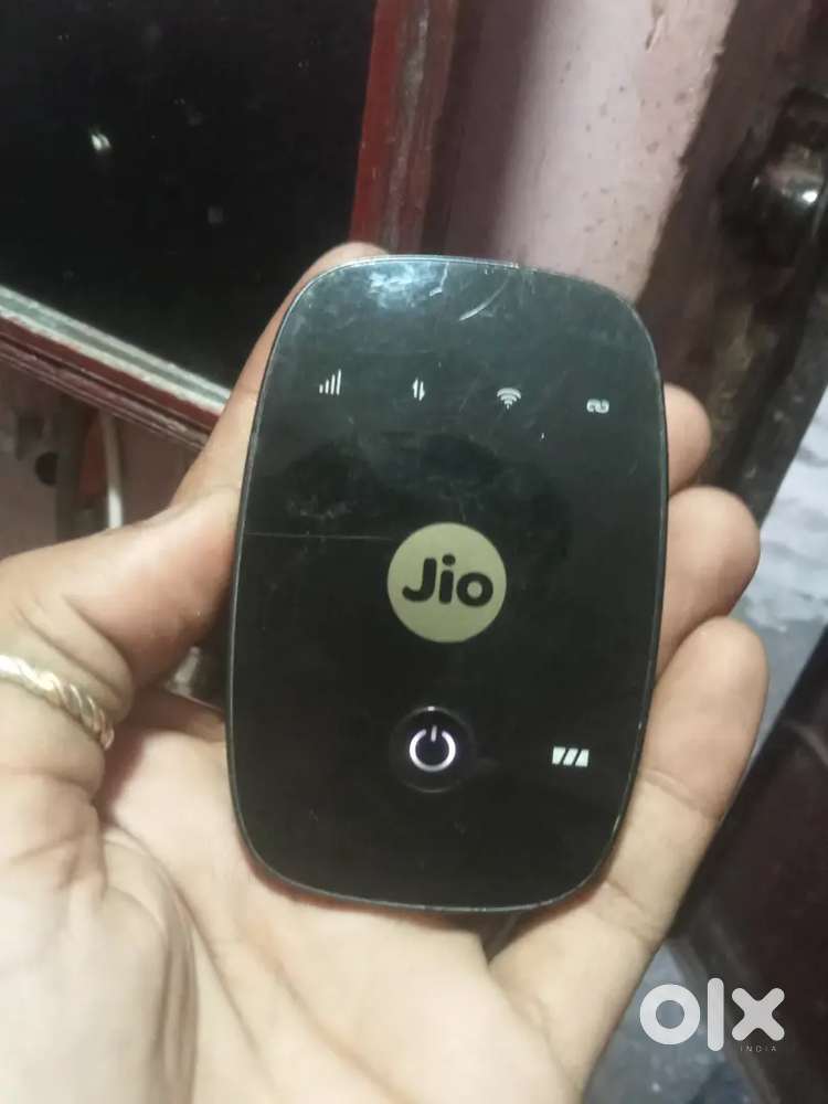 Wi-Fi hotspot .1 year recharge free