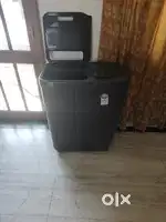 Washing Machine 6 kg whirlpool 1 year old