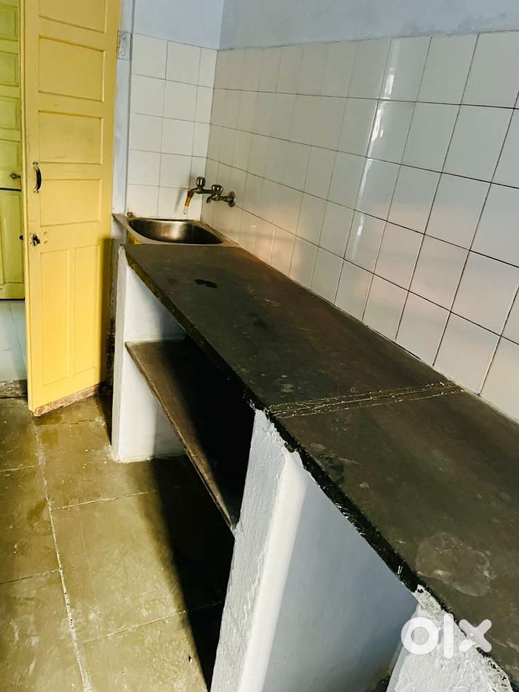 Big size 2 rooms ground floor seprate Near pani pech sanjay colony