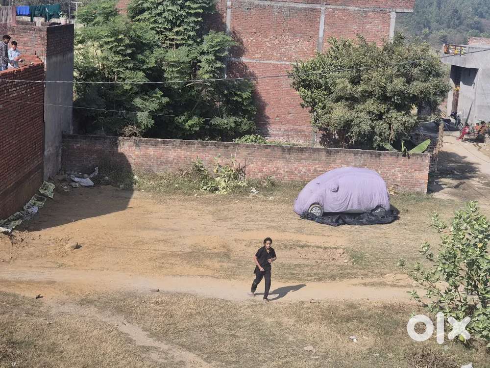 2 gali plot hai 48/24