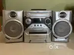 Philips DVD player with Speakers