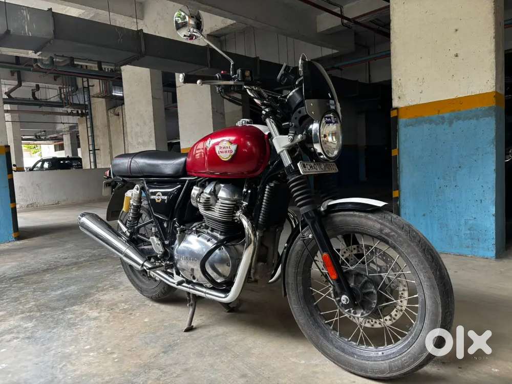 Interceptor 650, canyon red