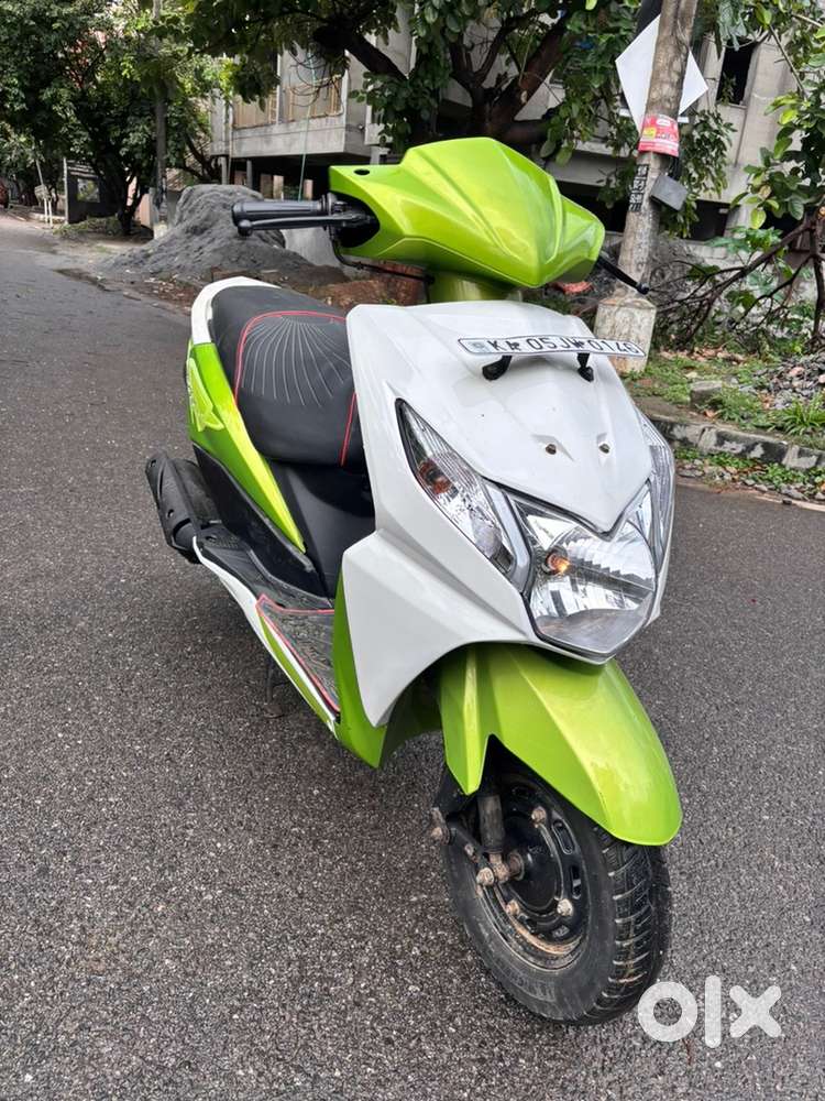 Honda Dio std