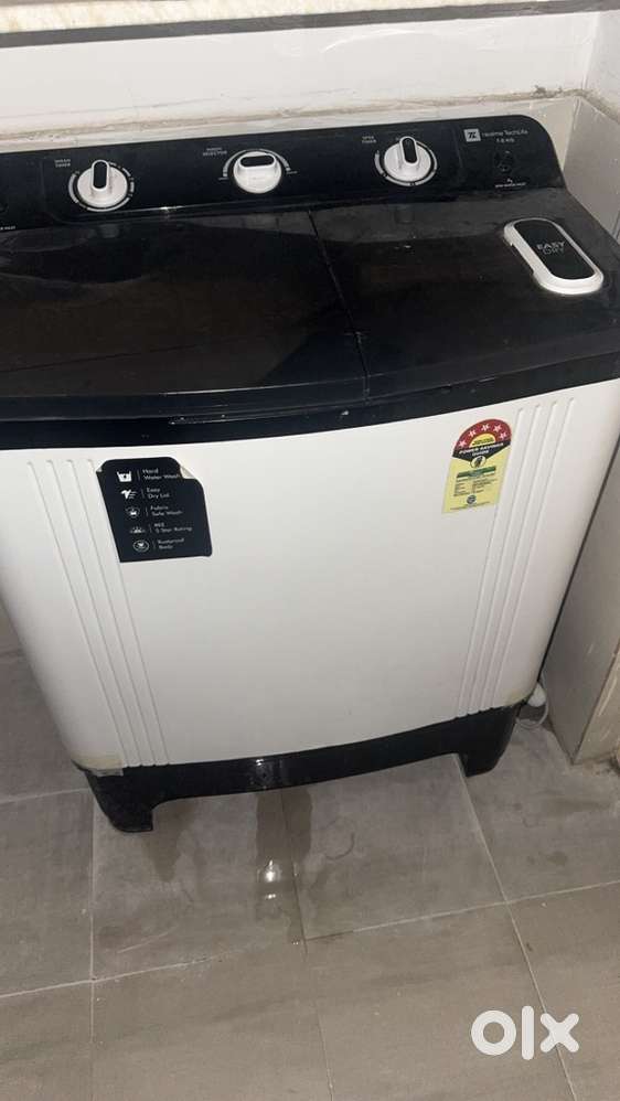 Realme washing machine 6 month old