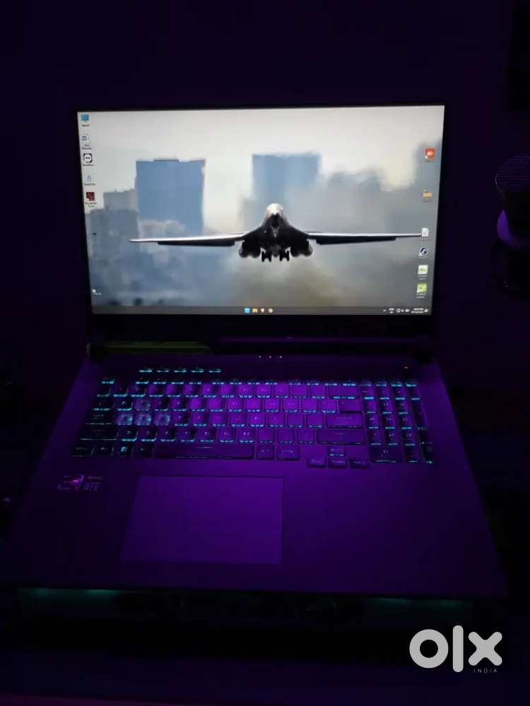 ROG GSTRIX 17 RTX 3050