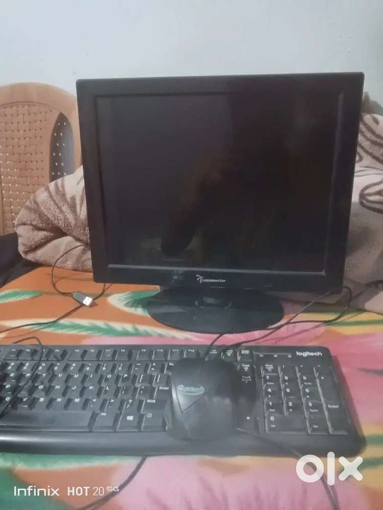 Desktop computer