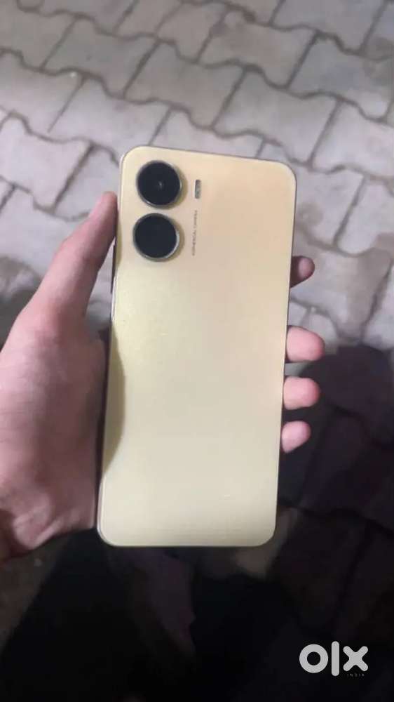 Vivo y16 colour golden