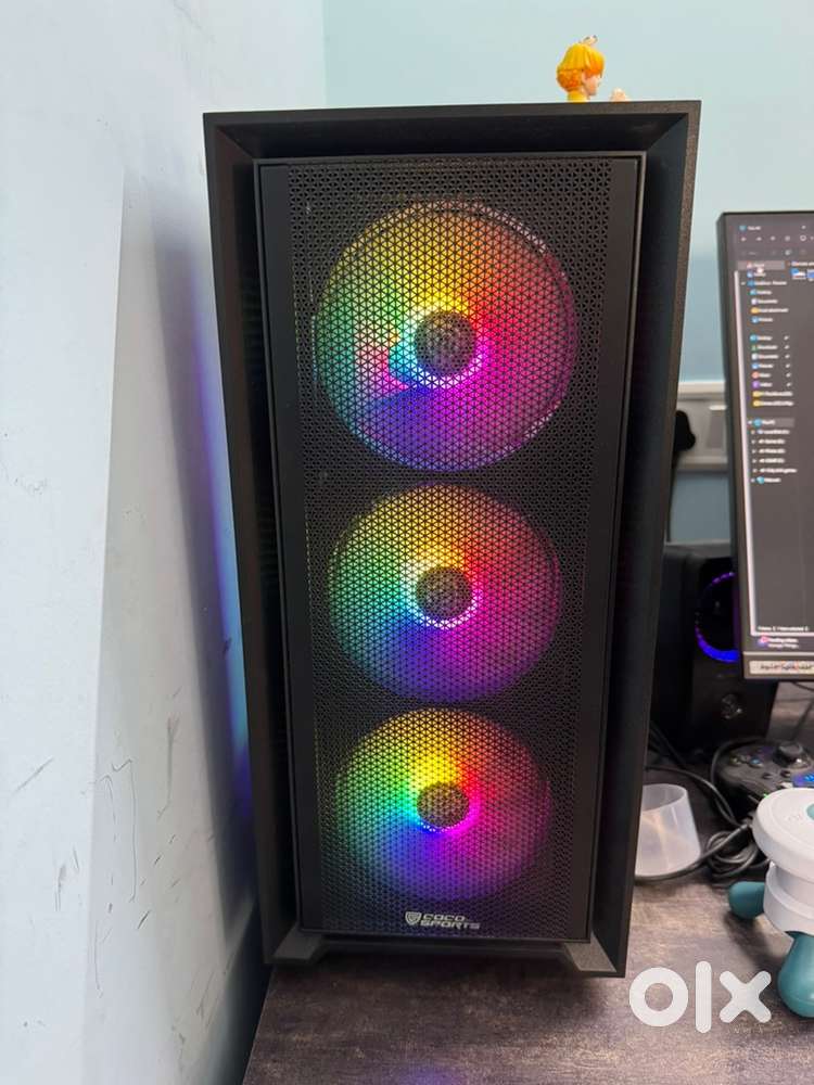 Gaming pc with monitor sale along with 4 months warranty available