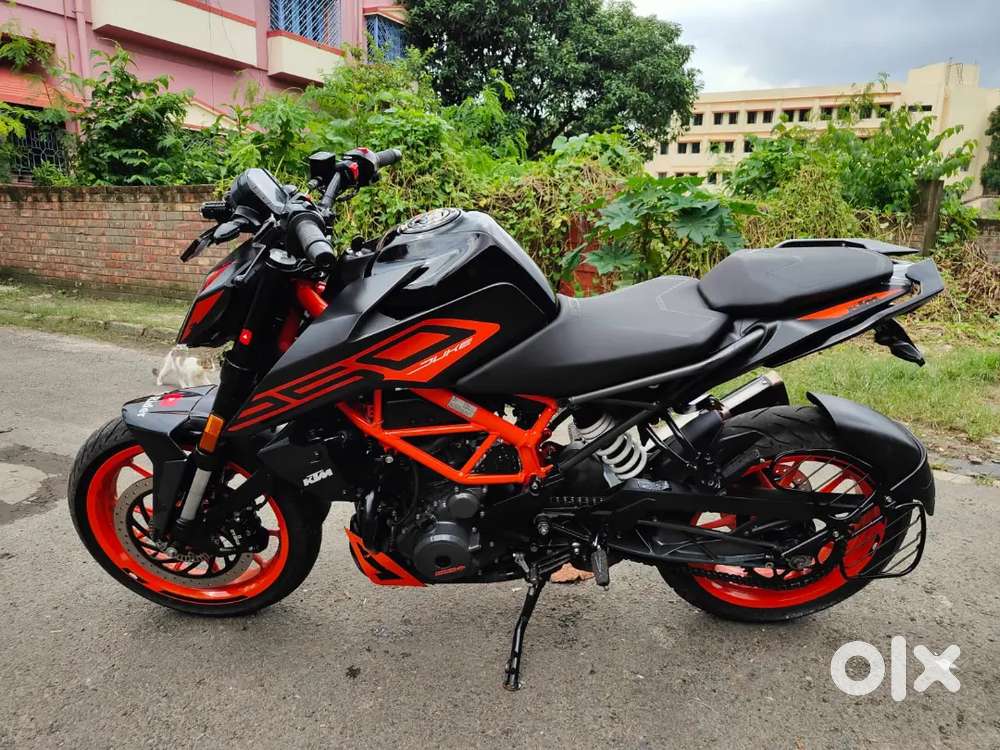 KTM Duke 200  in  my.  best.  condition
