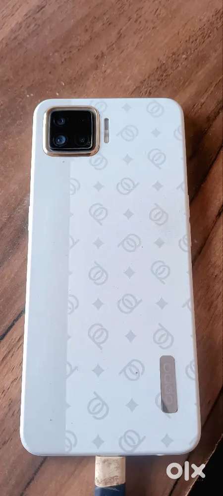 Oppo f17  8/128 GB