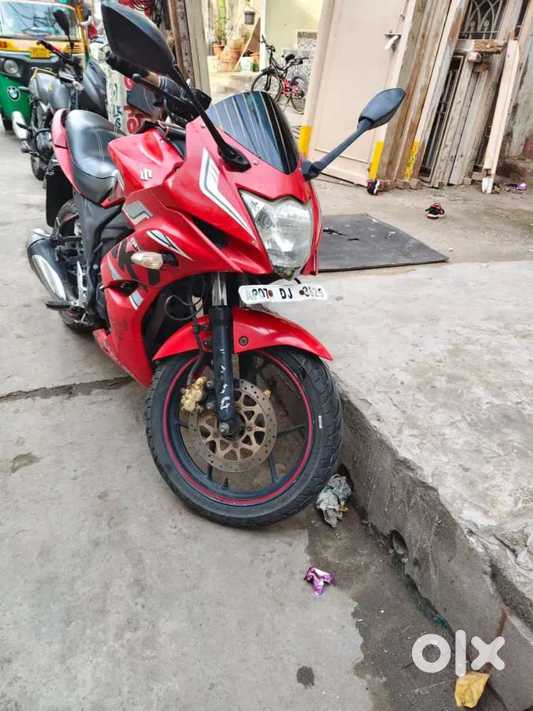 Suziki gixxer Sf