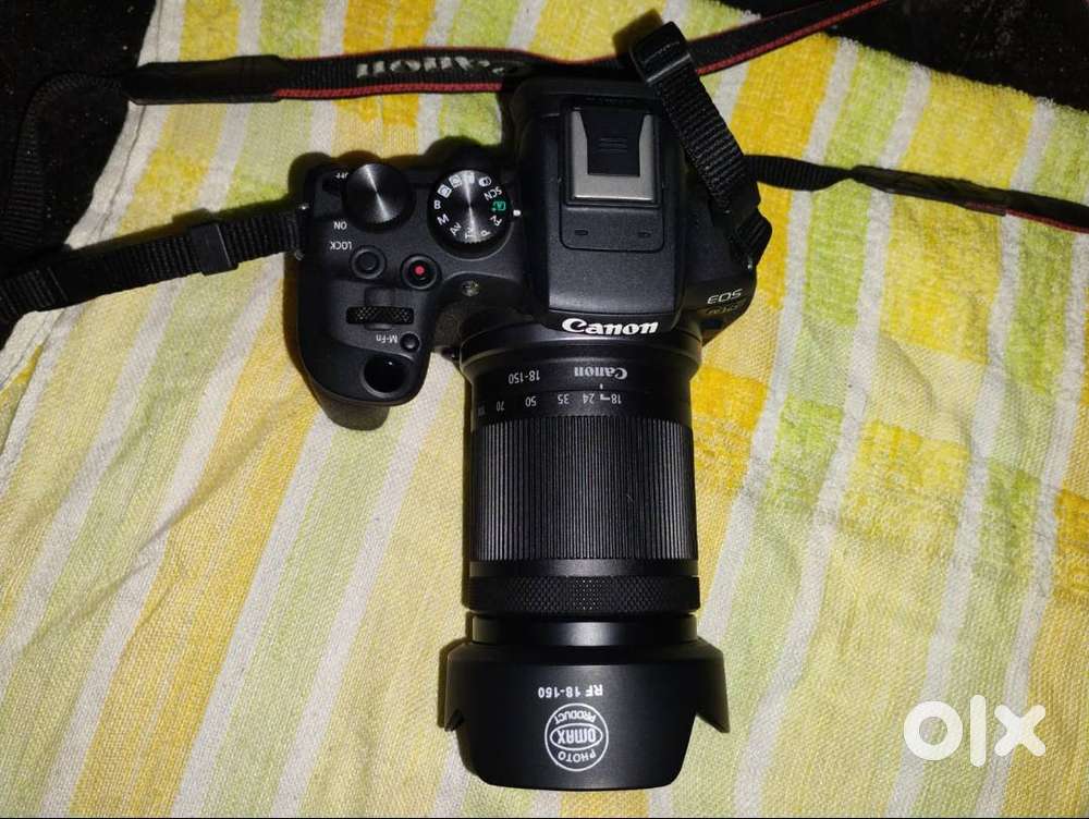 Canon EOS R10 WITH 18-150 LENS WITH LENS WITH HOOD WITH 64GB MEMORY
