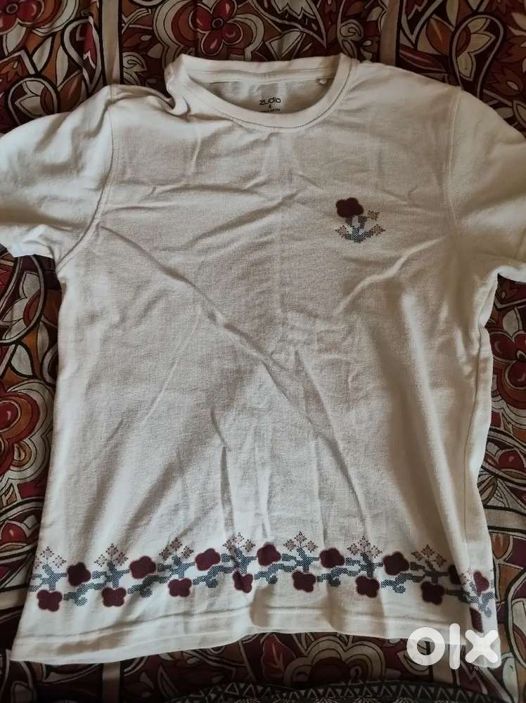 Zudio Tshirt for women and men (unisex)