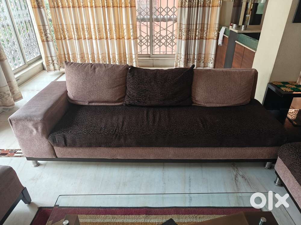 6 seater Sofa with Centre Table and Corner Side Table
