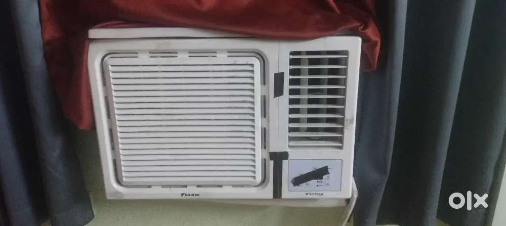 Daikin 1.5 ton window AC - 5 star  for sale