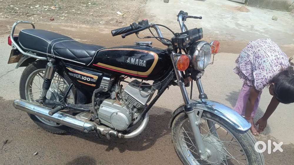 Yamaha Rx100 with Good Sound and Running Condition