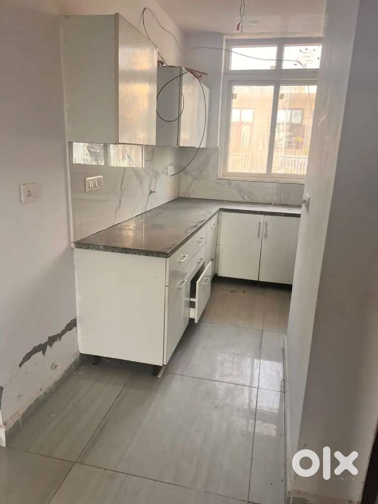 3bhk semi furnished flat Dhakoli Peer Muchala Near Dmart rd