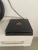 Ps4 slim 500gb with 10 games for sale