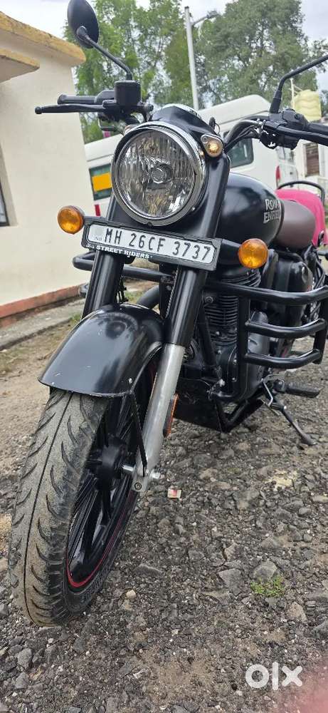 Brand new condition classic 350 Dark Steel Black