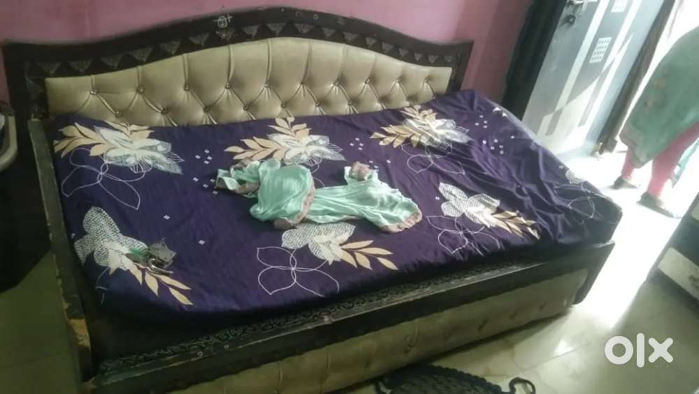 Double bed heavy material