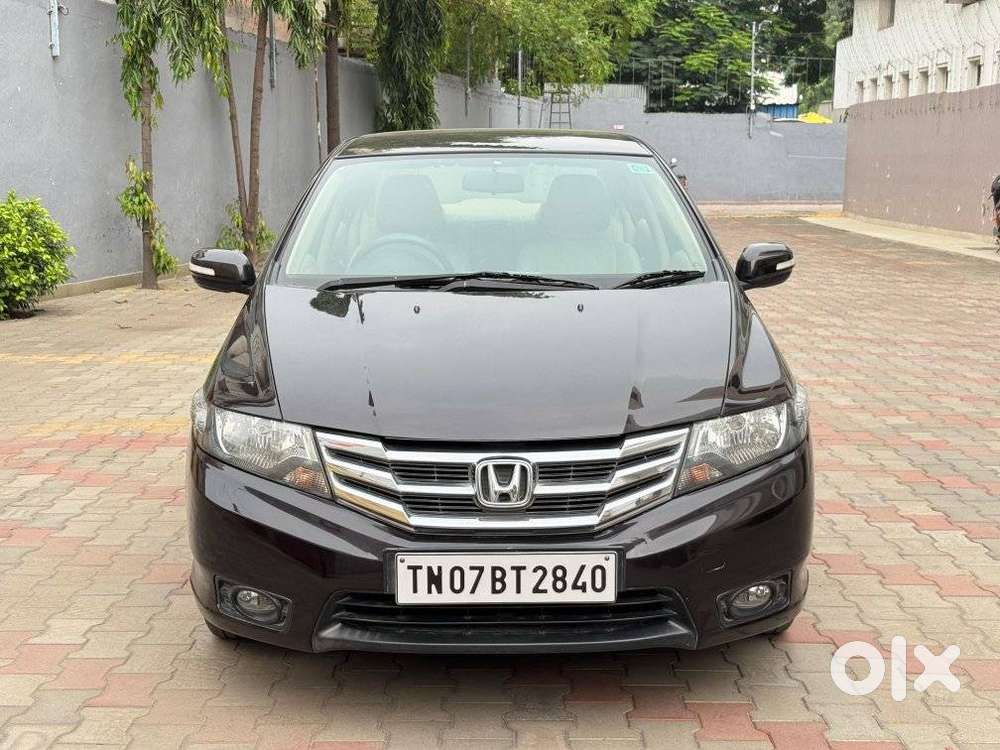 Honda City V AT, 2012, Petrol