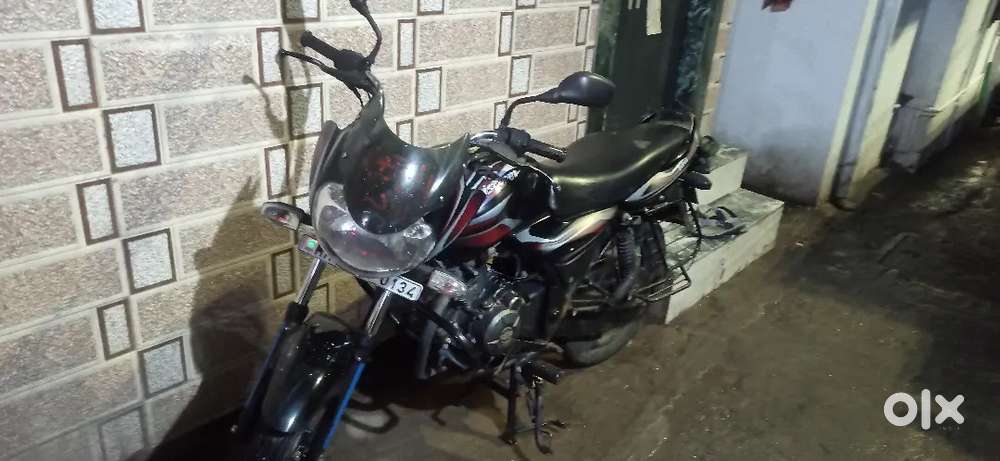 Bajaj discover