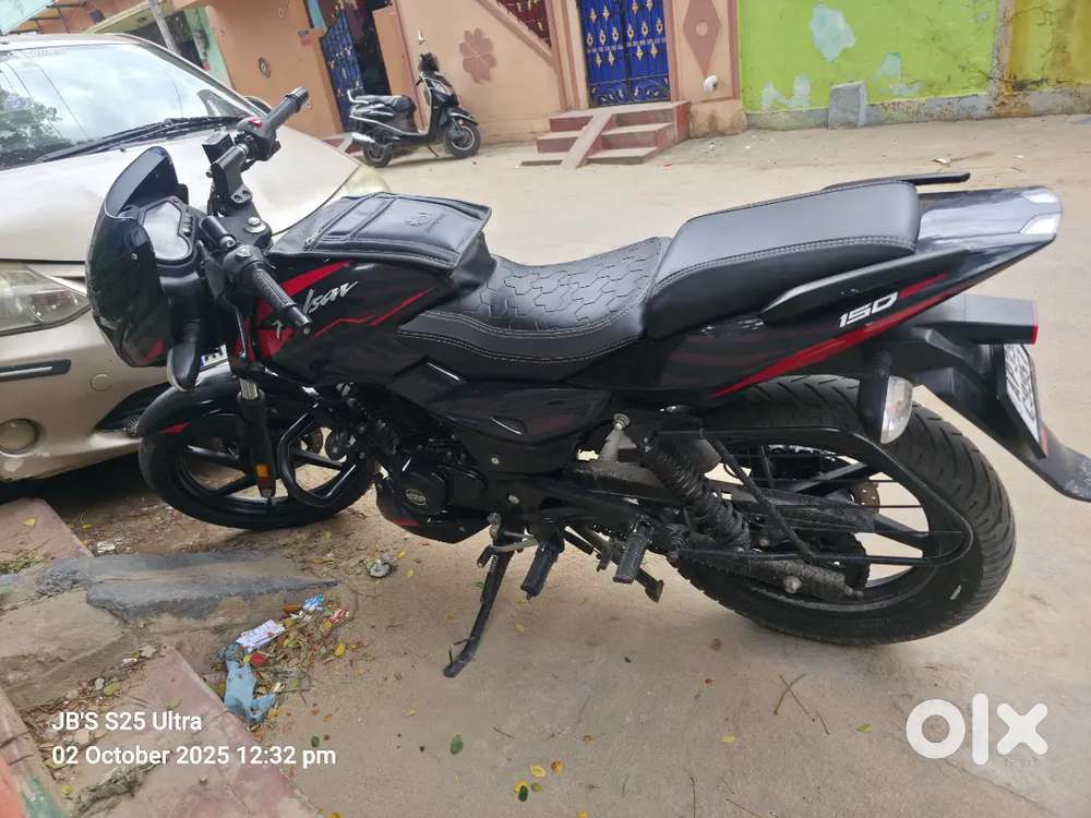 Pulsar 150
